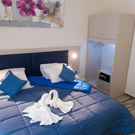 Gasthuis Napoli's Gold 3*