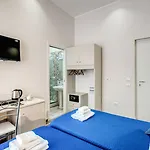 Napoli's Gold Pensionat