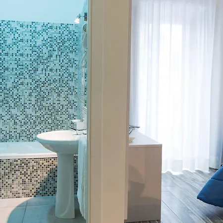 بيت ضيافة Napoli's Gold 3*