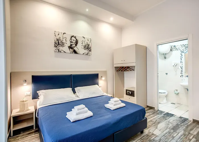 Napoli's Gold Pensión 3*