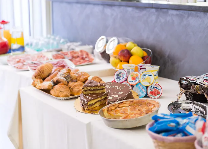 Pensión Napoli's Gold 3*