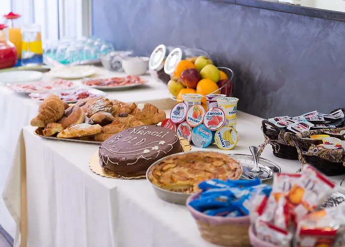 Pensión Napoli's Gold 3*