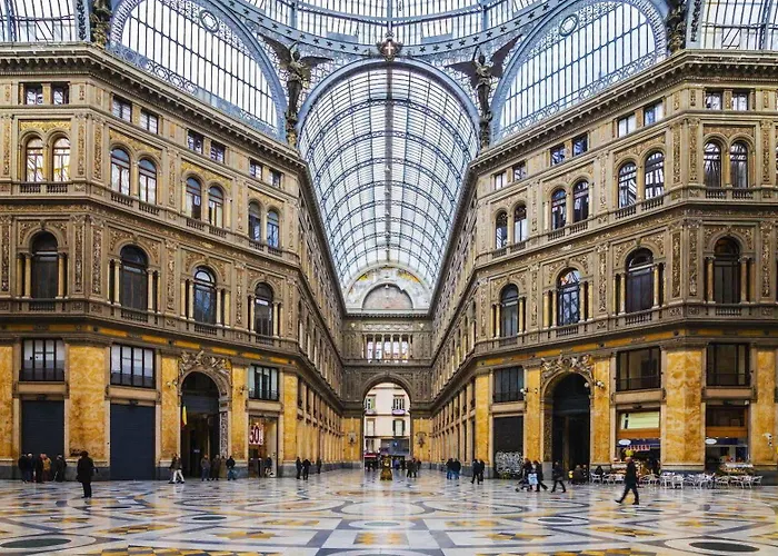 Pensión Napoli's Gold 3*