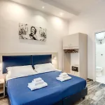 Napoli's Gold Gasthof 3*