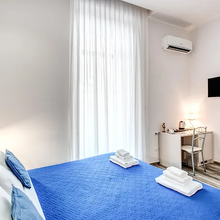 Napoli's Gold Gasthof Neapel