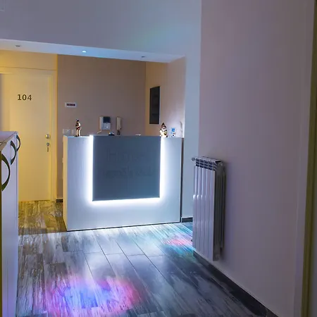 Napoli's Gold 招待所 那不勒斯