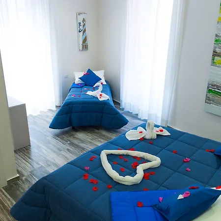 招待所 Napoli's Gold